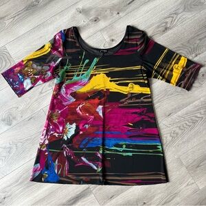 Sheer Abstract print top size 16 by Luc Fontaine‎